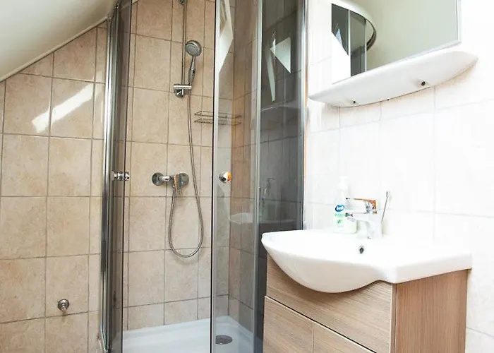 Strandi Apartmanok- Levente Apartman